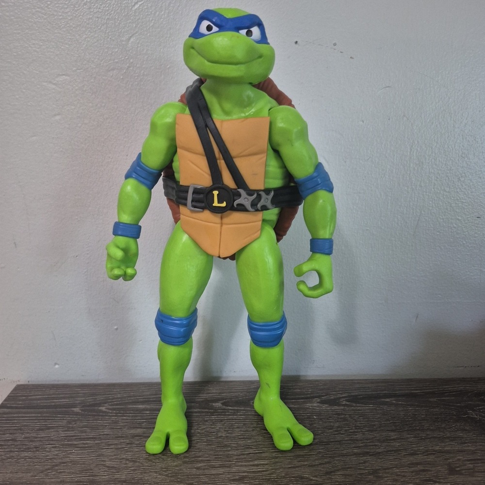 Teenage Mutant Ninja Turtles Leonardo 12" Figure Playmates Toys TMNT